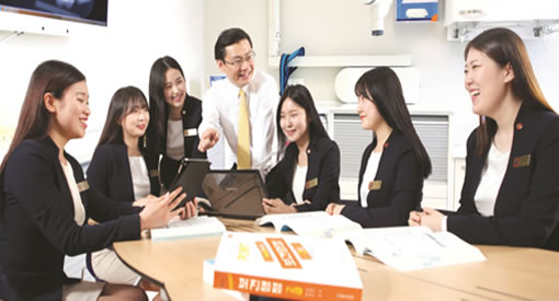 保健医療行政科